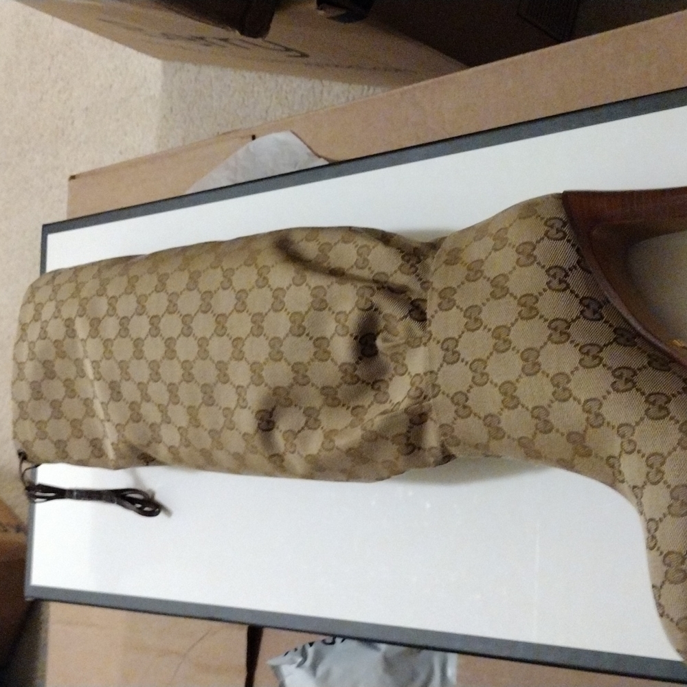 BRAND NEW GUCCI BOOTS